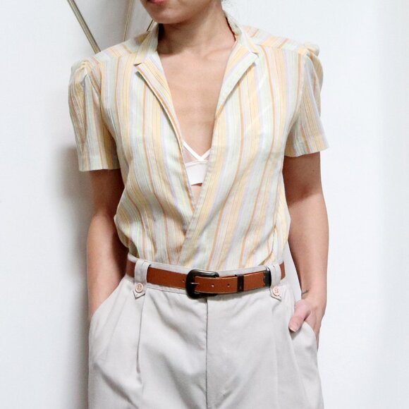 70s Yellow Pastel Rainbow Striped Overcoat w/ Short Sleeve & Slim Collar, Gauzy - Picture 3 of 10